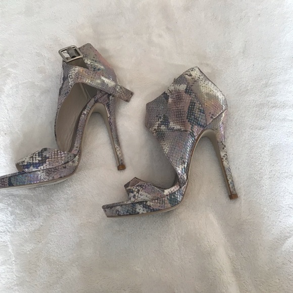 Madden Girl iridescent snake skin heel - Picture 3 of 4